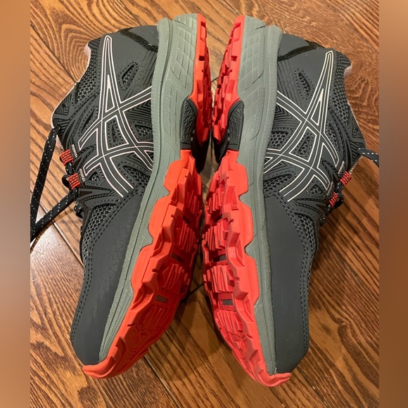 ASICS woman’s sneakers - Picture 2 of 5